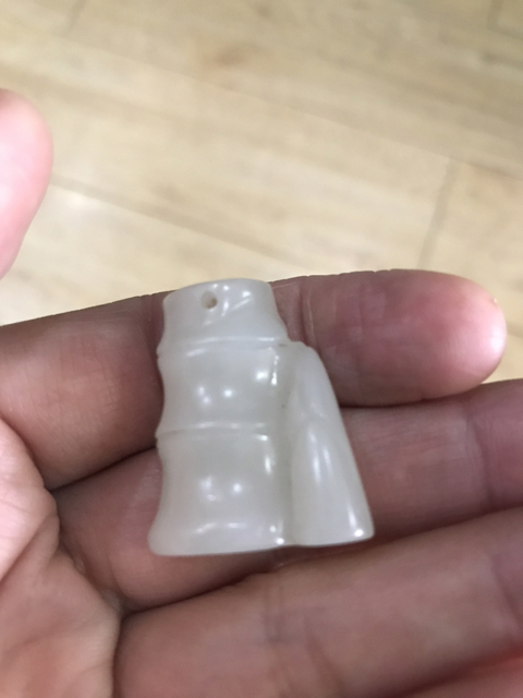 古玩玉器和田玉竹節(jié)吊墜拍賣，當(dāng)前價(jià)格4444元