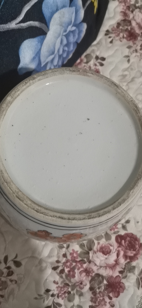 古玩陶瓷斗彩博古紋蓋罐拍賣,當前價格800元