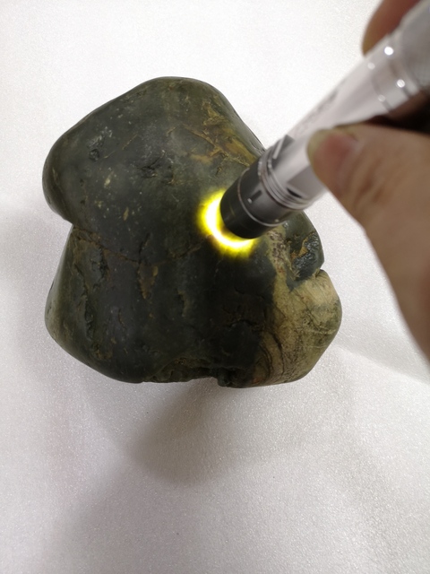 古玩玉器籽料原石拍賣(mài),當(dāng)前價(jià)格228元