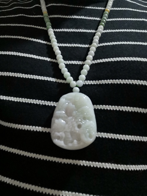 古玩玉器山水牌子拍賣,當前價格998元