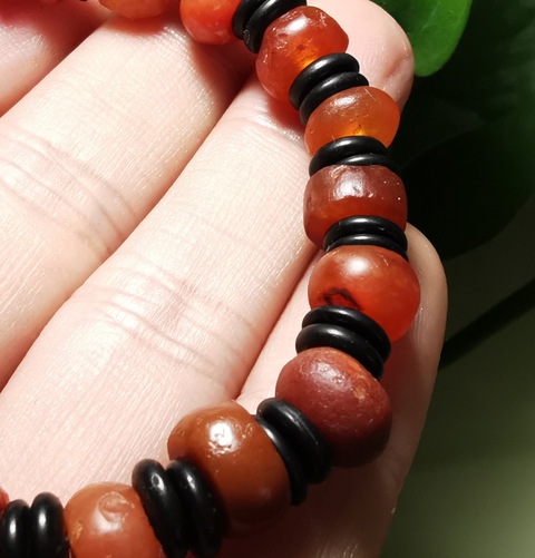 古玩玉器漢代·瑪瑙珠手串拍賣,當前價格1500元