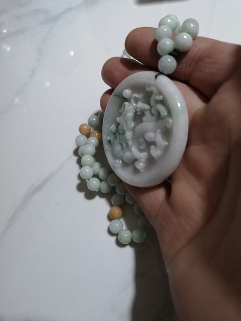 古玩玉器龍牌子拍賣，當前價格750元