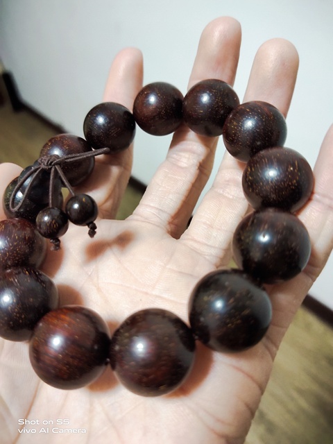 古玩雜項小葉金星紫檀手串拍賣,當前價格600元