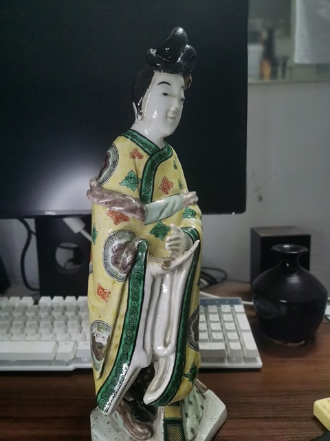 古玩陶瓷五彩仕女塑像拍賣，當前價格15800元