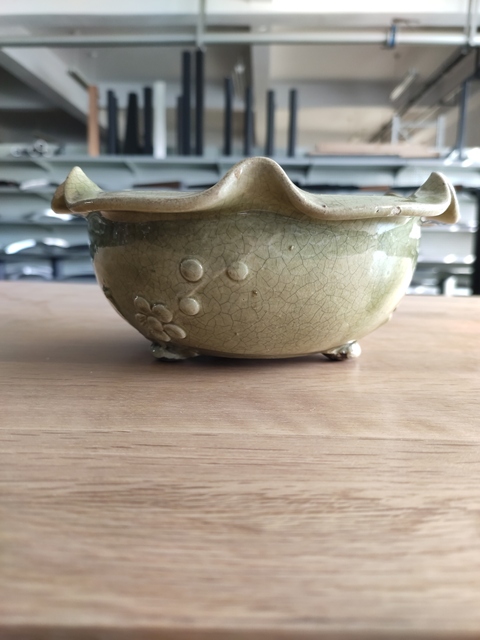 古玩陶瓷清代花口三足洗拍賣，當前價格2000元