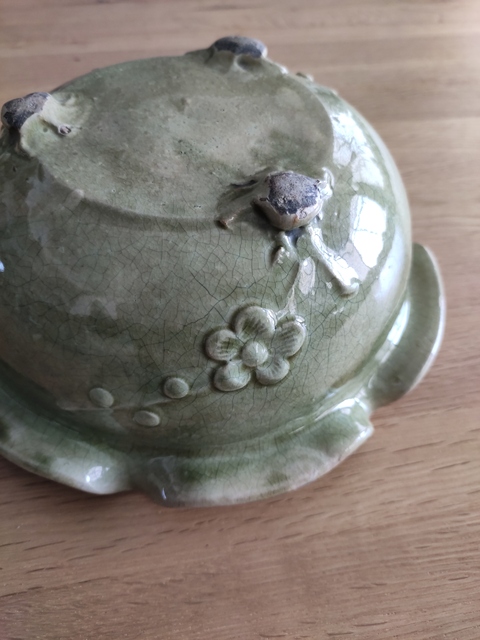 古玩陶瓷清代花口三足洗拍賣，當前價格2000元