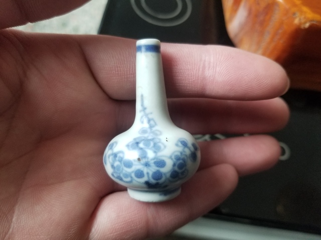 古玩陶瓷康熙青花錐把瓶拍賣，當前價格880元