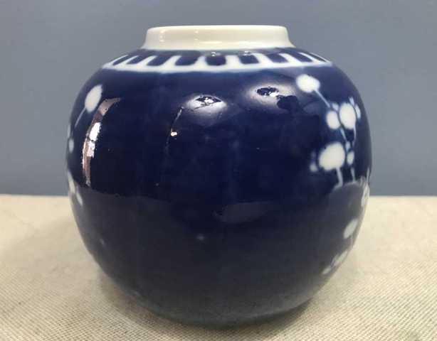 古玩陶瓷五一放漏拍賣,當前價格1999元