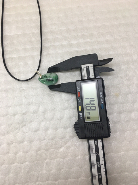 古玩玉器翡翠墜拍賣,當前價格120元