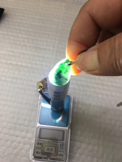 古玩玉器翡翠墜拍賣,當前價格120元