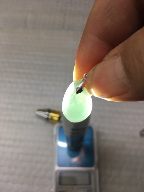 古玩玉器翡翠墜拍賣,當前價格0元