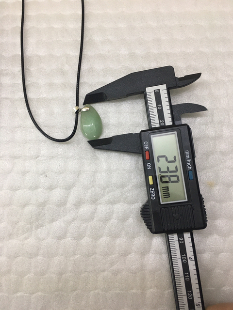 古玩玉器翡翠墜拍賣,當前價格0元