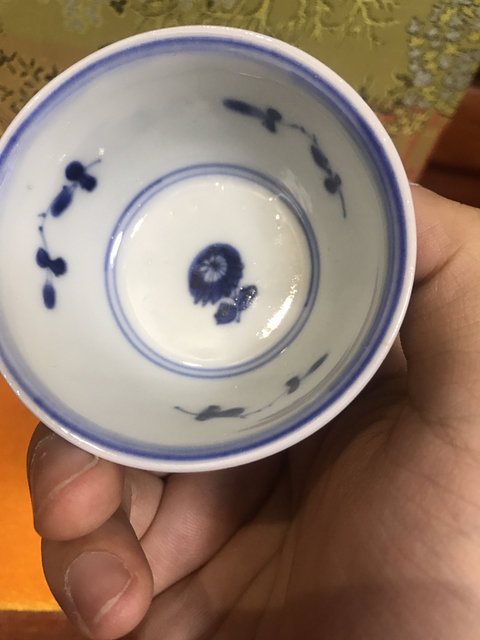 古玩陶瓷清康熙精品花卉三多及洞石花卉各一只拍賣，當(dāng)前價格1999元