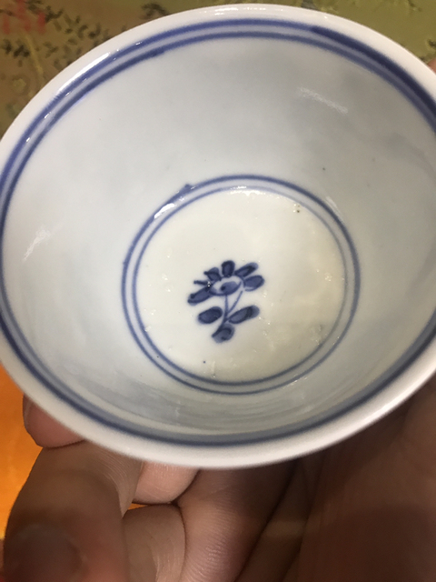 古玩陶瓷清康熙精品花卉三多及洞石花卉各一只拍賣，當(dāng)前價格1999元