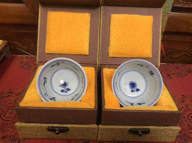 古玩陶瓷清康熙精品花卉三多主人杯一對拍賣，當前價格1999元