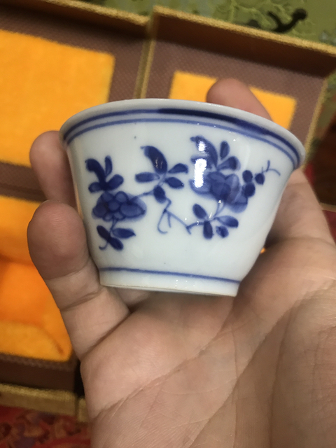 古玩陶瓷清康熙精品花卉三多主人杯一對拍賣，當前價格1999元