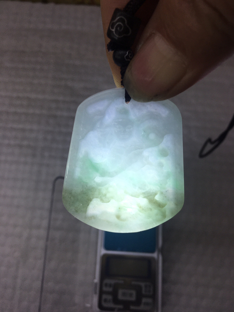 古玩玉器人物牌子拍賣，當前價格120元