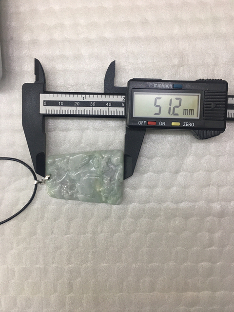 古玩玉器山水牌子拍賣,當前價格350元