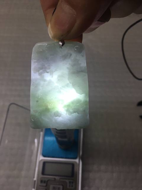 古玩玉器山水牌子拍賣,當前價格350元