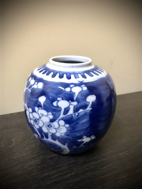 古玩陶瓷青花冰梅紋罐拍賣，當前價格1999元
