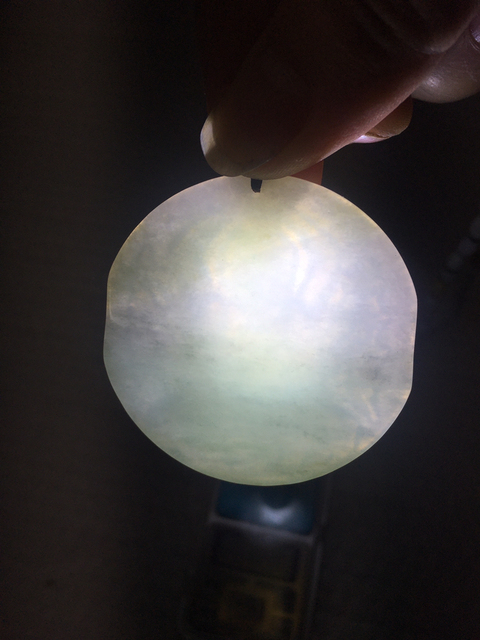 古玩玉器千手觀音拍賣,當前價格450元