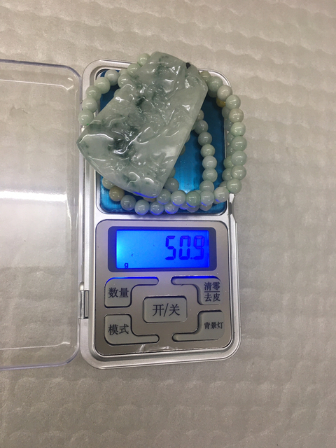 古玩玉器山水牌子拍賣，當前價格450元