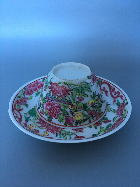 古玩陶瓷粉彩杯盤拍賣，當前價格3999元