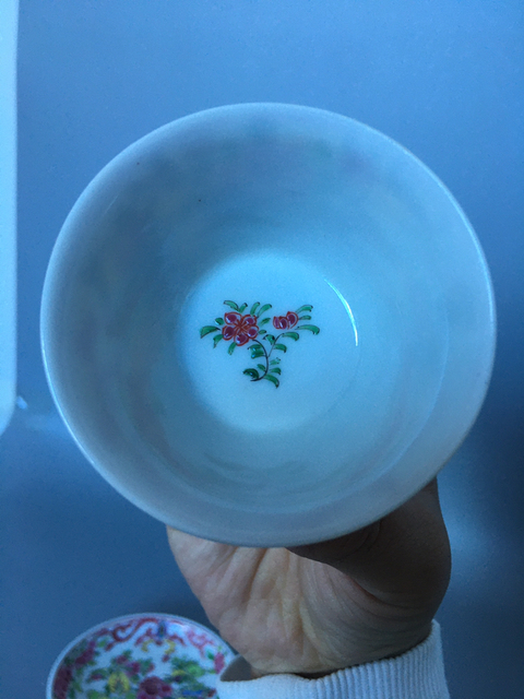 古玩陶瓷粉彩杯盤拍賣，當前價格3999元