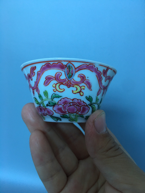 古玩陶瓷粉彩杯盤拍賣，當前價格3999元