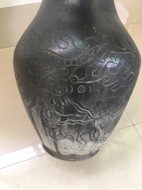 古玩陶瓷（已保真）民國精品黑陶刻龍紋大瓶拍賣，當前價格1888元