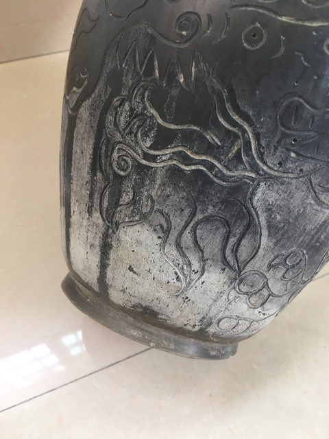 古玩陶瓷（已保真）民國精品黑陶刻龍紋大瓶拍賣，當前價格1888元