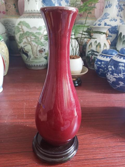 古玩陶瓷紅釉撇口瓶拍賣，當前價格110元