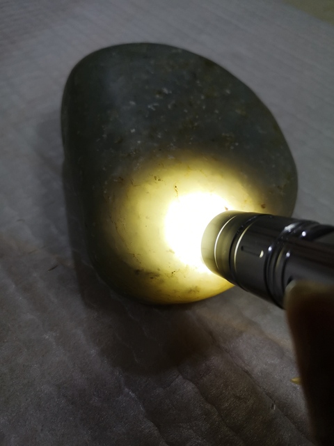 古玩玉器籽料原石拍賣，當前價格580元