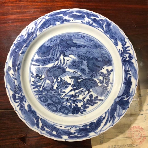 古玩陶瓷明萬歷青花蓮池水鳥松鹿紋折沿花口盤拍賣,當前價格8000元