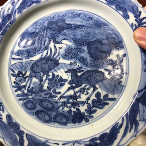 古玩陶瓷明萬歷青花蓮池水鳥松鹿紋折沿花口盤拍賣,當前價格8000元