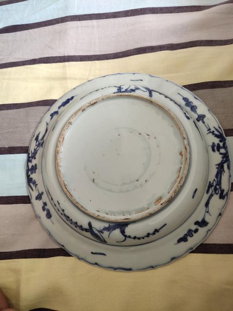 古玩陶瓷明萬歷青花蓮池水鳥松鹿紋折沿花口盤拍賣,當前價格8000元