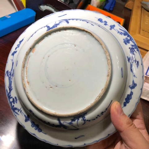 古玩陶瓷明萬歷青花蓮池水鳥松鹿紋折沿花口盤拍賣,當前價格8000元