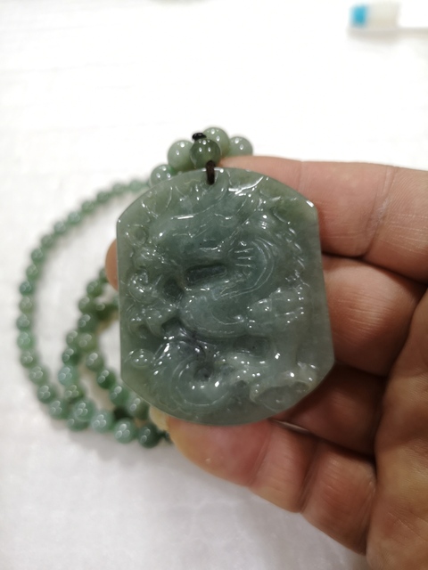 古玩玉器龍牌子拍賣，當(dāng)前價(jià)格850元