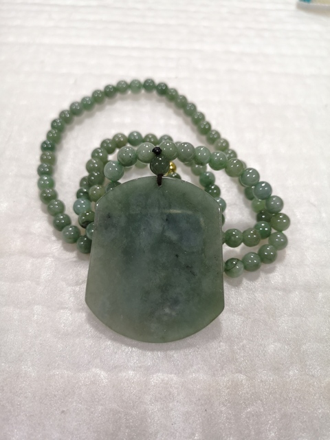 古玩玉器龍牌子拍賣，當(dāng)前價(jià)格850元
