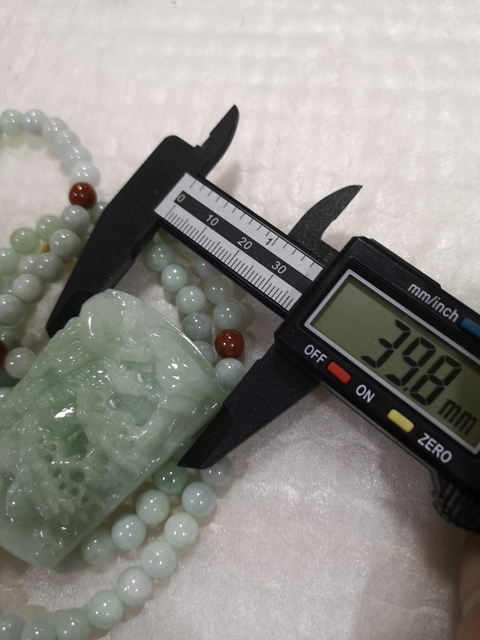 古玩玉器山水牌子拍賣,當前價格1500元