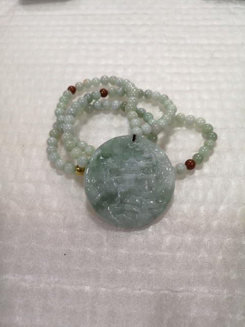 古玩玉器山水牌子拍賣，當前價格750元