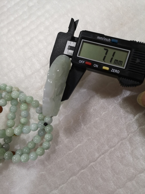 古玩玉器觀音拍賣,當(dāng)前價(jià)格850元