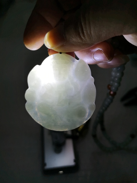 古玩玉器觀音拍賣,當(dāng)前價(jià)格850元