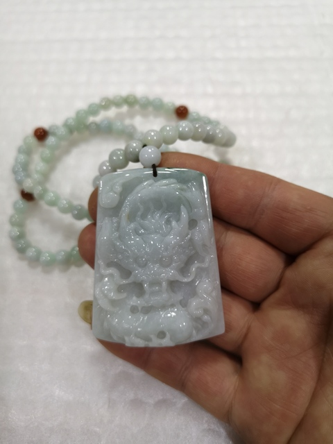 古玩玉器翡翠龍牌子拍賣，當前價格1200元