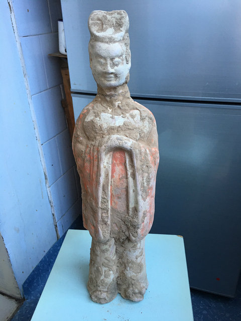 古玩陶瓷【南北朝】彩繪陶俑拍賣，當前價格5600元