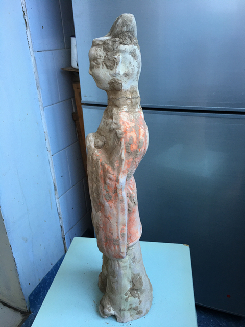 古玩陶瓷【南北朝】彩繪陶俑拍賣，當前價格5600元