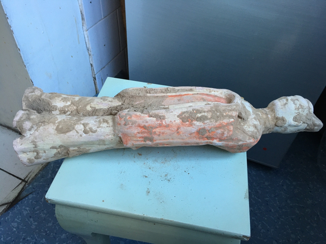 古玩陶瓷【南北朝】彩繪陶俑拍賣，當前價格5600元