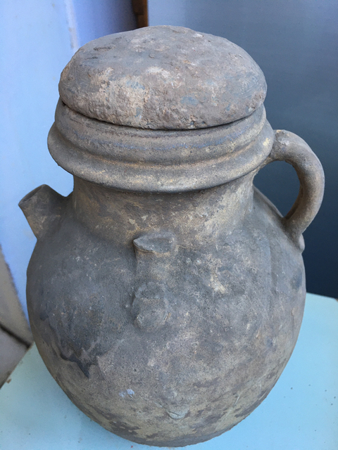 古玩陶瓷【盛唐】陶蓋器皿(原配蓋)拍賣,當前價格11000元