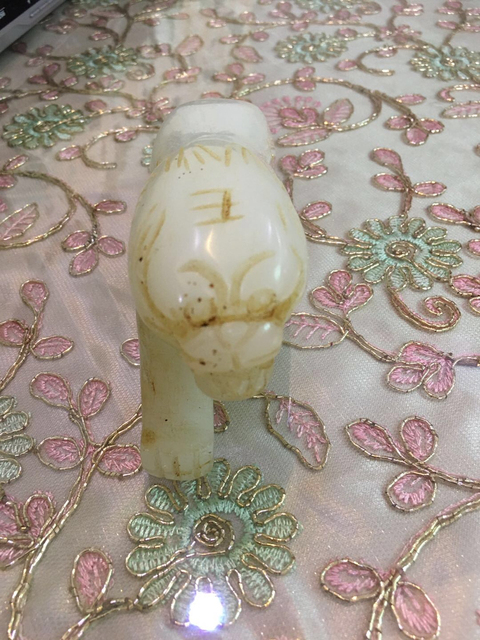 古玩玉器玉虎拍賣，當(dāng)前價(jià)格11000元