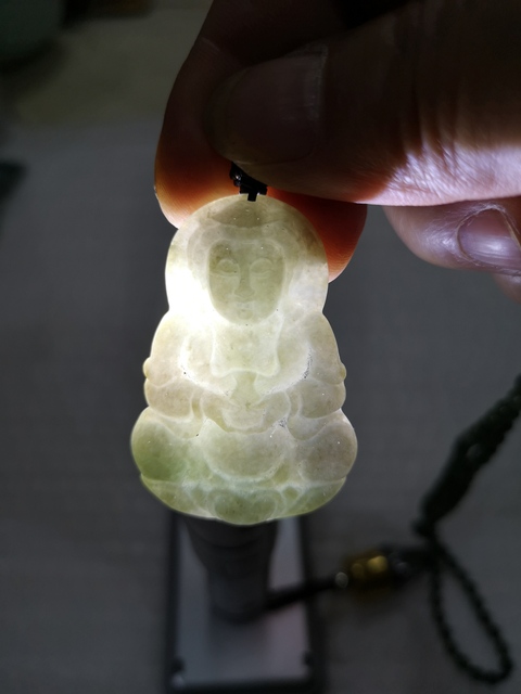 古玩玉器觀音拍賣,當(dāng)前價(jià)格398元
